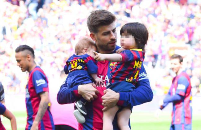 Barcelona Pique To Shakira I Will Get To The World Cup Final For You As Com