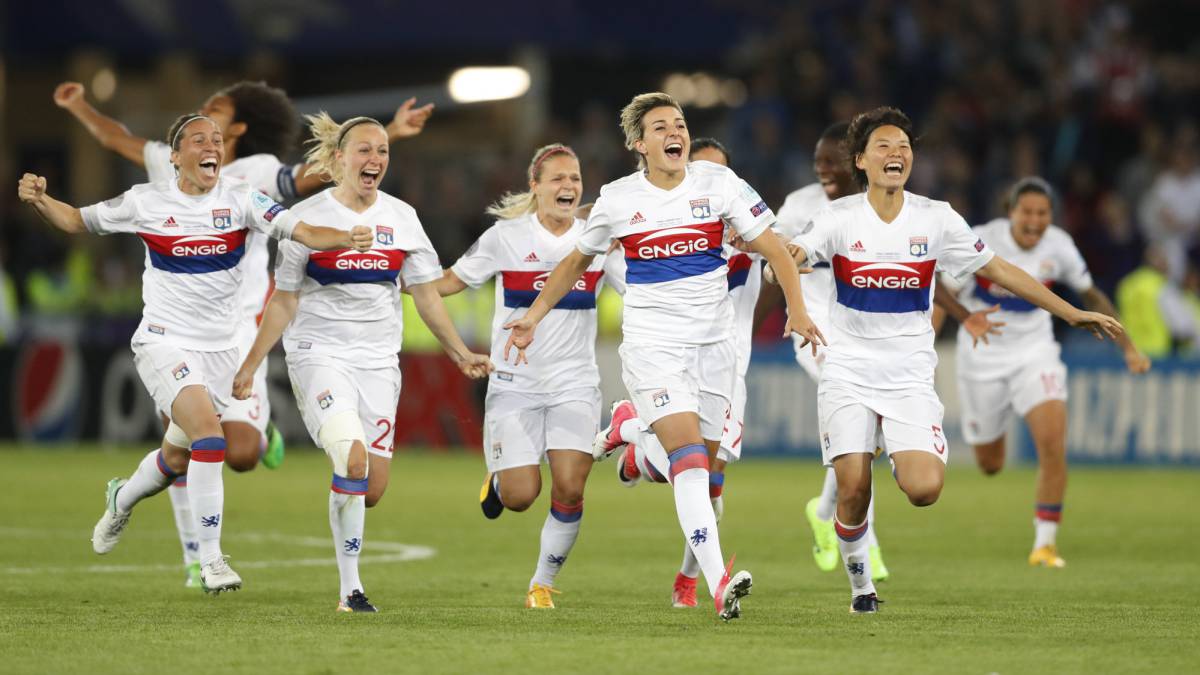 Lyon win 2017 Women's Champions League 