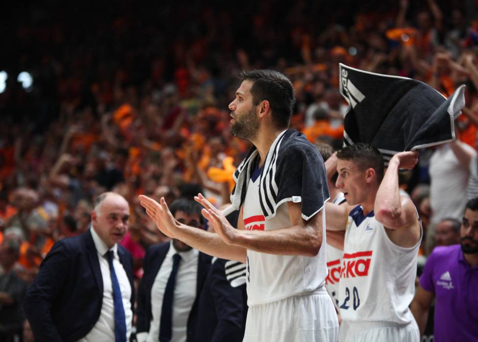 Felipe Reyes Signs Two Year Extension With Real Madrid As Com