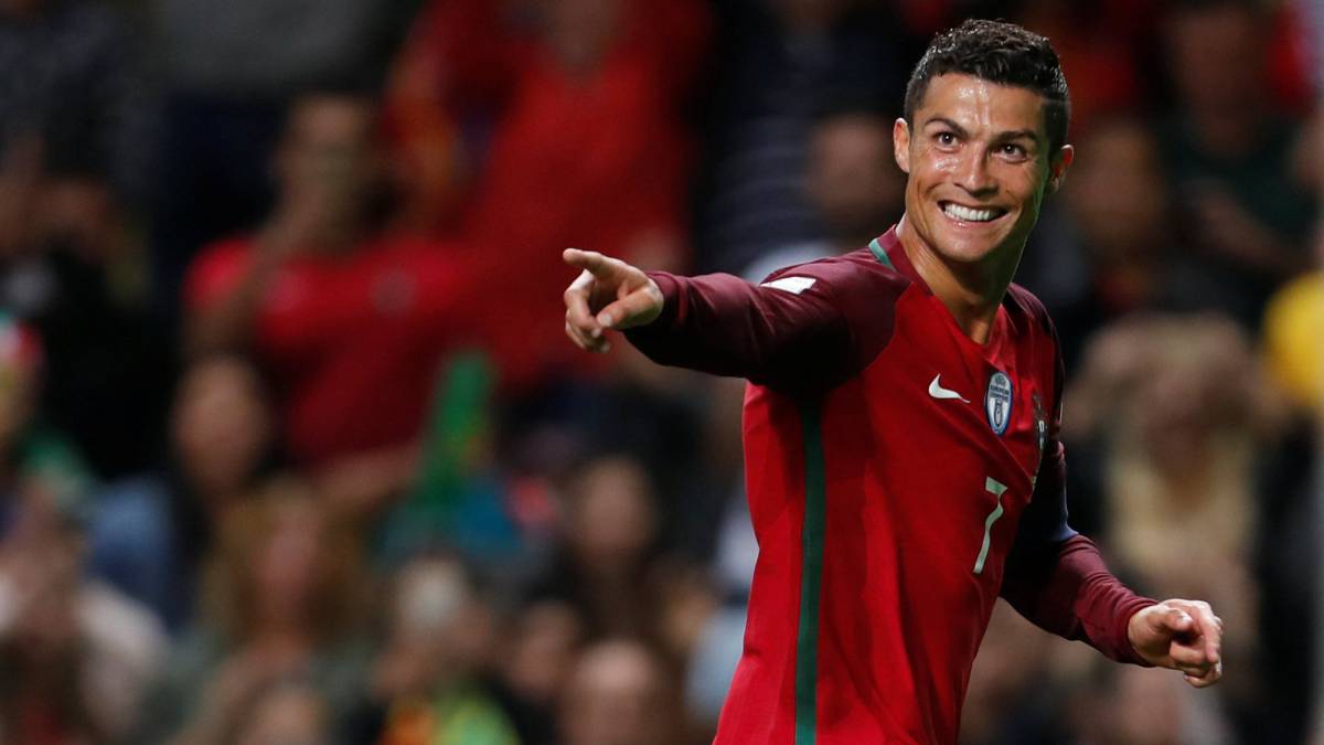 Cristiano Overtakes Pele In International Goals As Com