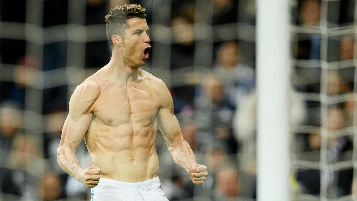 cristiano ronaldo no shirt