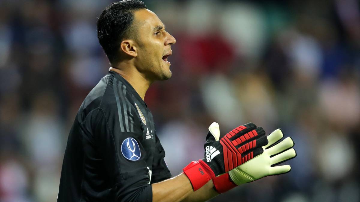 navas gloves