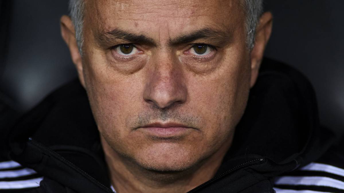 Jose Mourinho Sacked By Manchester United As Com