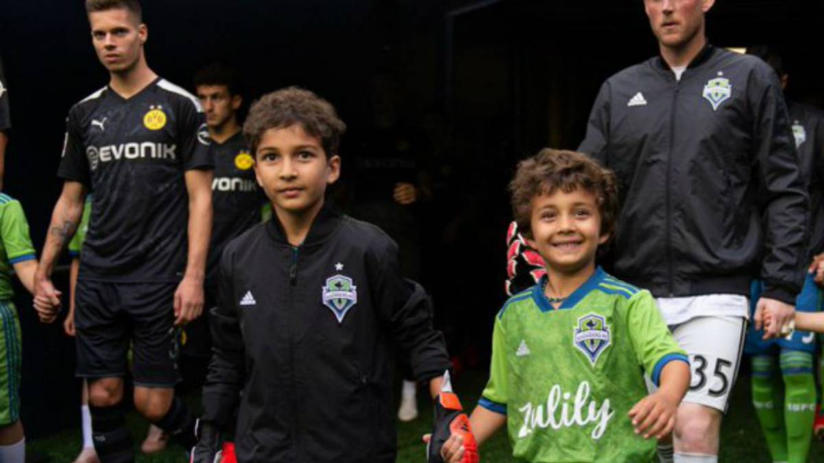 sounders goalie jersey